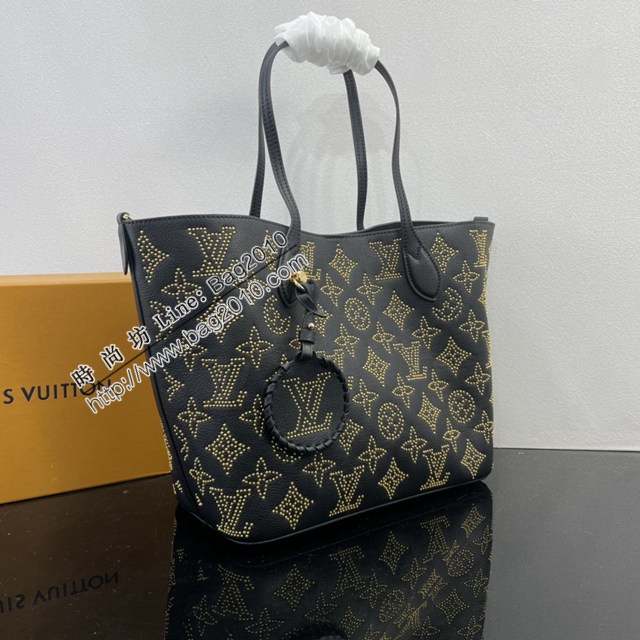 LV路易威登2023专柜新款M23387钉 镂花牛皮革Blossom大号手袋 ydh5411